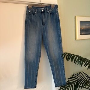 Denizen Levi’s Mom Jean Size 29